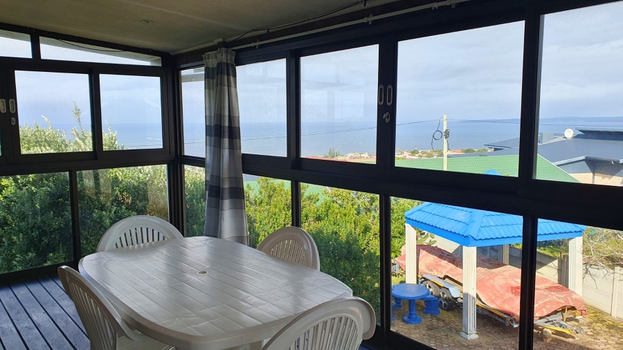 3 Bedroom Property for Sale in Dana Bay Western Cape